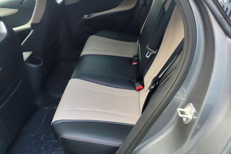 Used BYD Dolphin 2023 420 km Fashion Edition Left Rear Seat