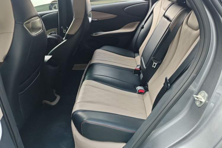 Used BYD Dolphin 2023 420 km Fashion Edition Left Rear Seat