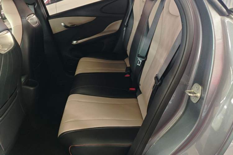 Used BYD Dolphin 2023 420 km Free Version Left Rear Seat