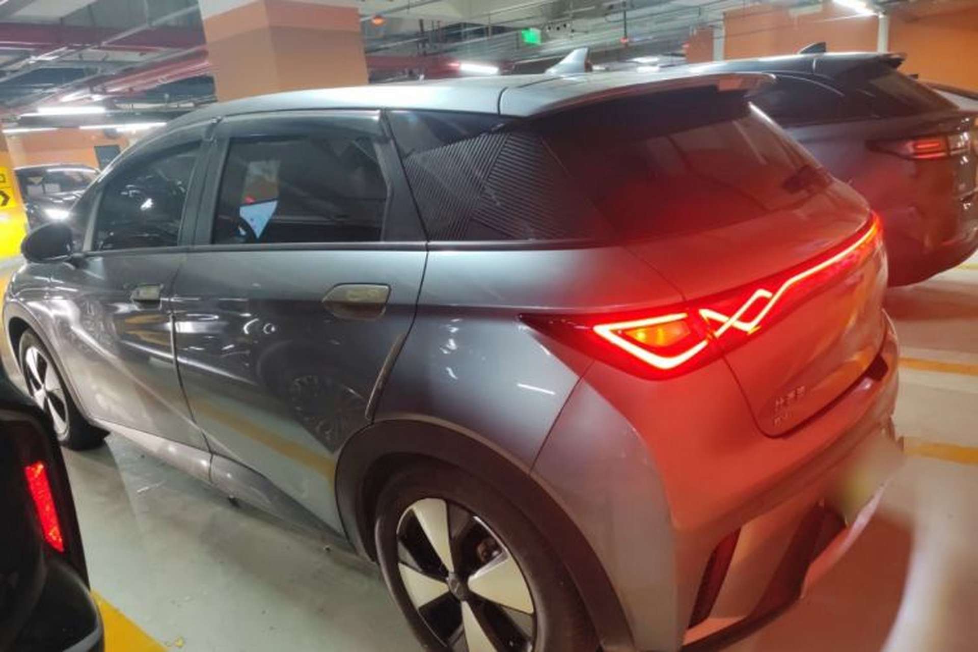 Used BYD Dolphin 2023 420 km Fashion Edition Left Side