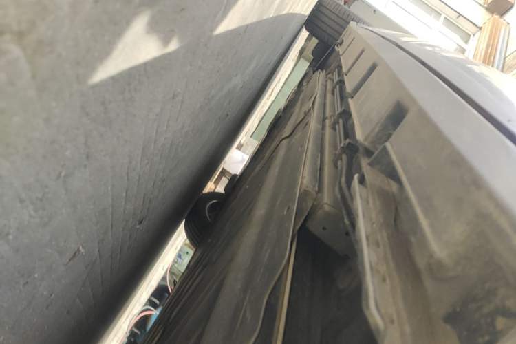 Used BYD Dolphin 2023 420 km Fashion Edition Left Side Sill