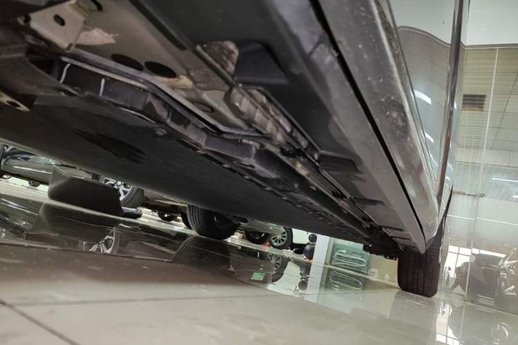 Used BYD Dolphin 2023 420 km Free Version Left Side Sill