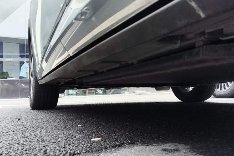 Used BYD Dolphin 2023 420 km Fashion Edition Left Side Sill