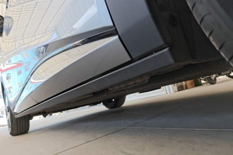 Used BYD Dolphin 2023 420 km Free Version Left Side Sill