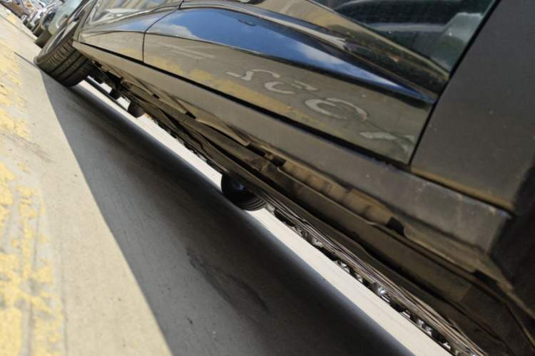 Used BYD Dolphin 2023 420 km Fashion Edition Left Side Sill