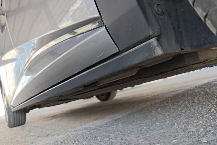 Used BYD Dolphin 2023 420 km Free Version Left Side Sill