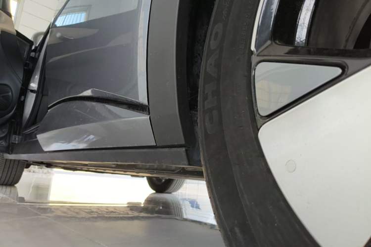 Used BYD Dolphin 2023 420 km Fashion Edition Left Side Sill