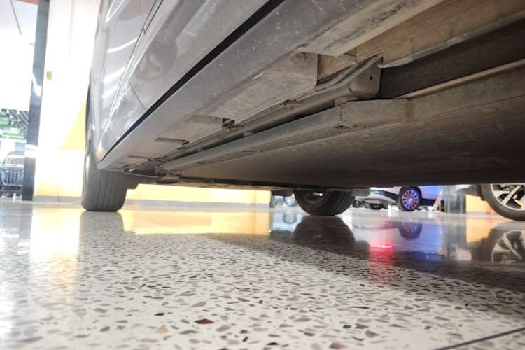 Used BYD Dolphin 2023 420 km Fashion Edition Left Side Sill