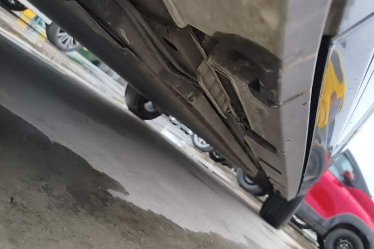Used BYD Dolphin 2023 420 km Fashion Edition Left Side Sill