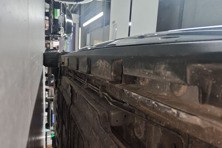 Used BYD Dolphin 2023 420 km Fashion Edition Left Side Sill