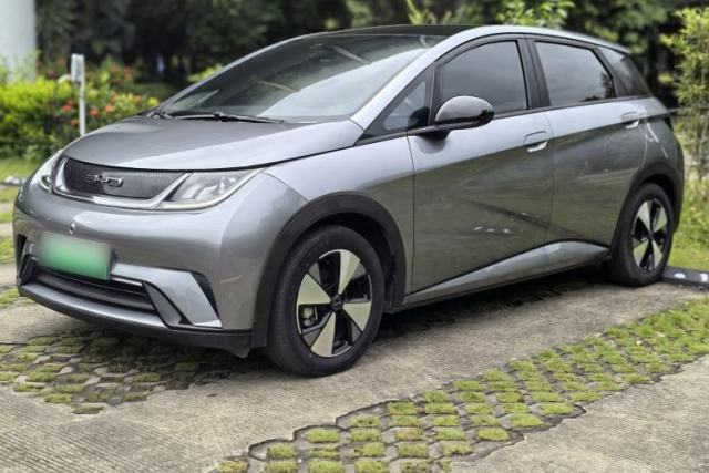 Used BYD Dolphin 2023 420 km Fashion Edition