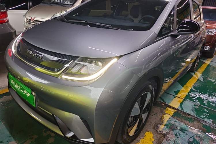 Used BYD Dolphin 2023 420 km Fashion Edition Guazi used car, China used car export, Used car for sale, Used  cars, Cheapest cars for sale