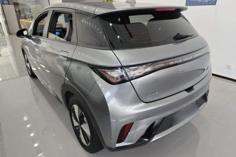 Used BYD Dolphin 2023 420 km Fashion Edition Rear Left 45 Deg