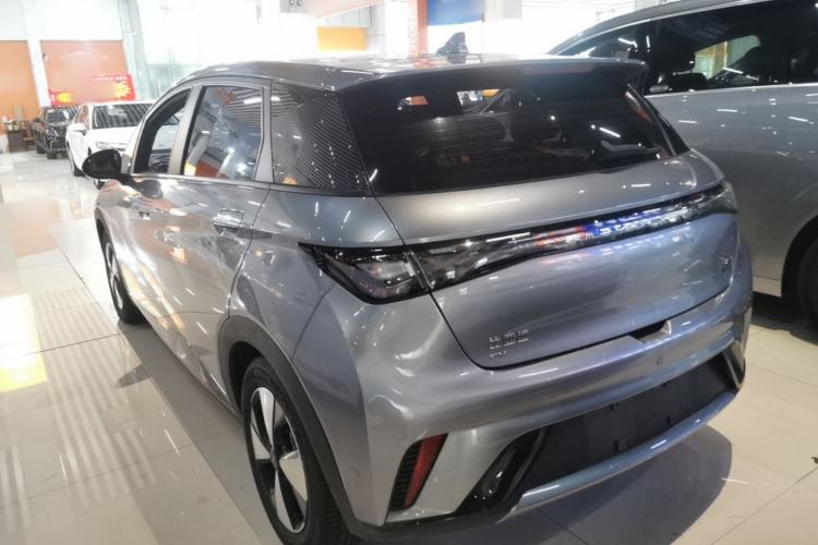 Used BYD Dolphin 2023 420 km Fashion Edition Rear Left 45 Deg