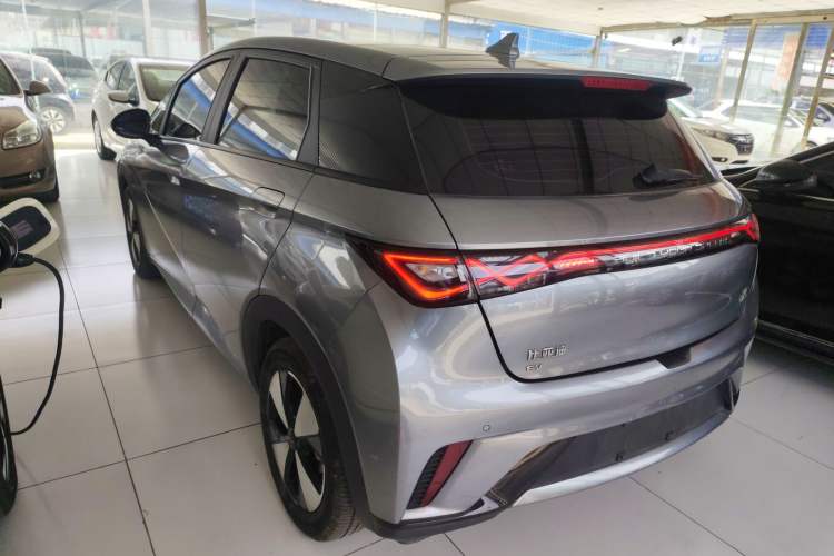 Used BYD Dolphin 2023 420 km Fashion Edition Rear Left 45 Deg