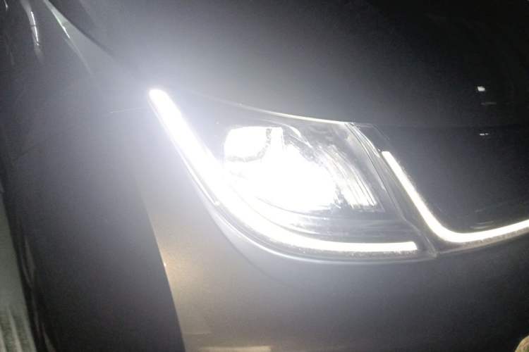 Used BYD Dolphin 2023 420 km Free Version Right Front Headlight