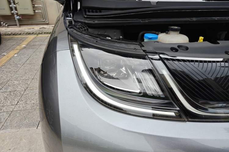 Used BYD Dolphin 2023 420 km Fashion Edition Right Front Headlight
