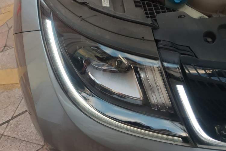 Used BYD Dolphin 2023 420 km Free Version Right Front Headlight