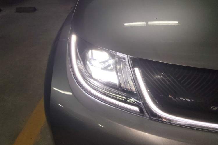 Used BYD Dolphin 2023 420 km Fashion Edition Right Front Headlight