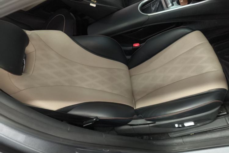 Used BYD Dolphin 2023 420 km Fashion Edition Right Front Seat