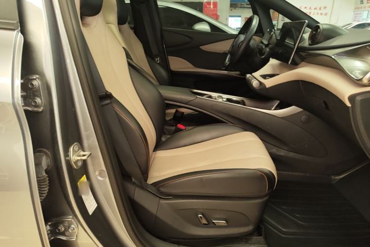 Used BYD Dolphin 2023 420 km Fashion Edition Right Front Seat