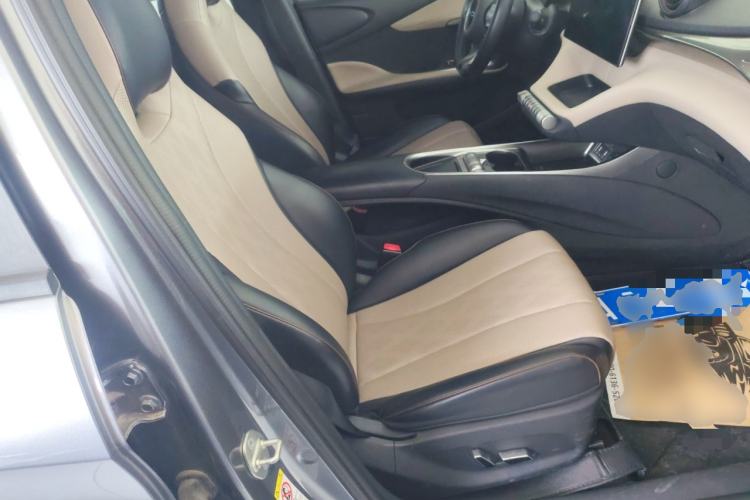 Used BYD Dolphin 2023 420 km Fashion Edition Right Front Seat