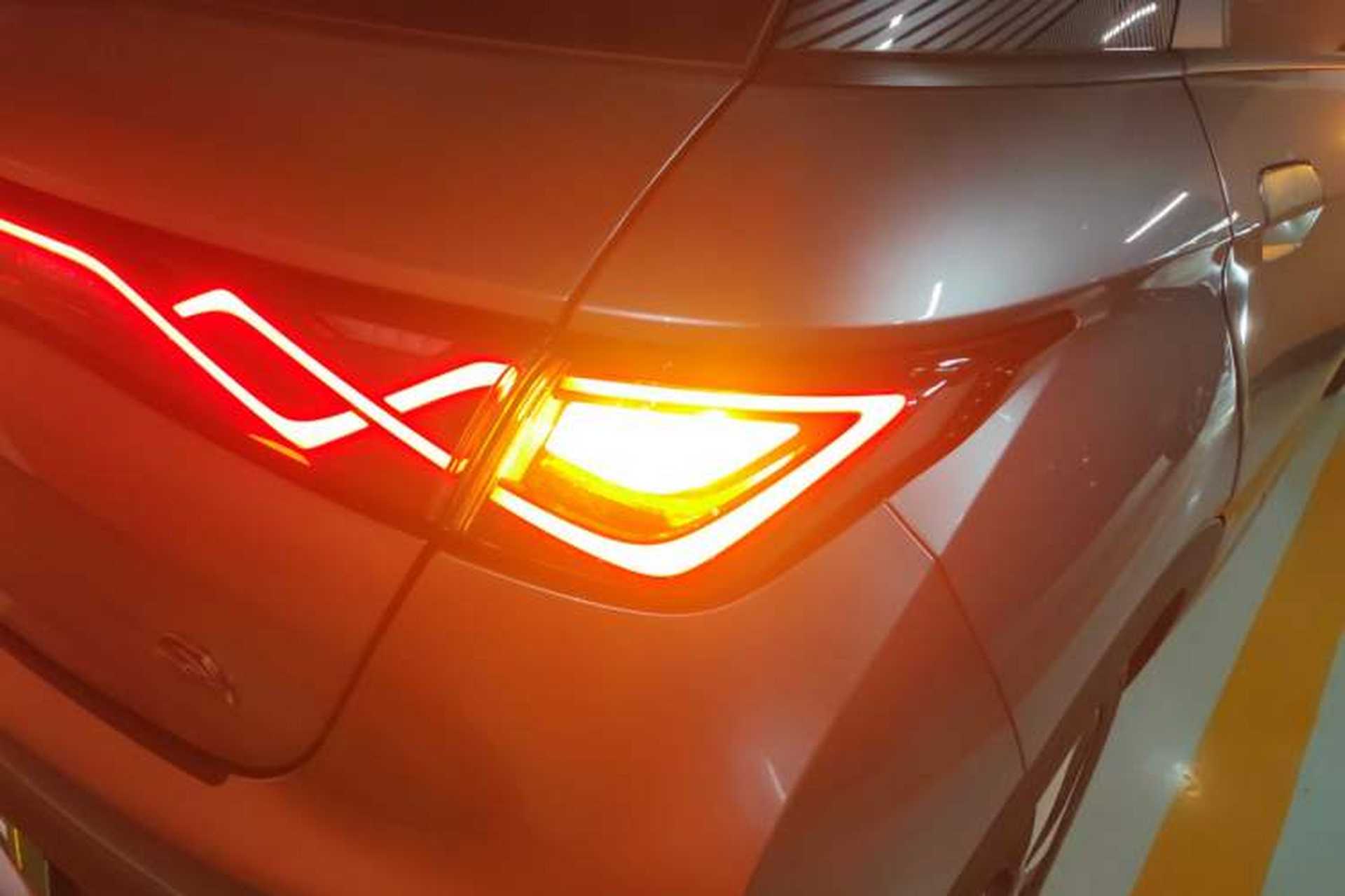 Used BYD Dolphin 2023 420 km Fashion Edition Right Rear Taillight