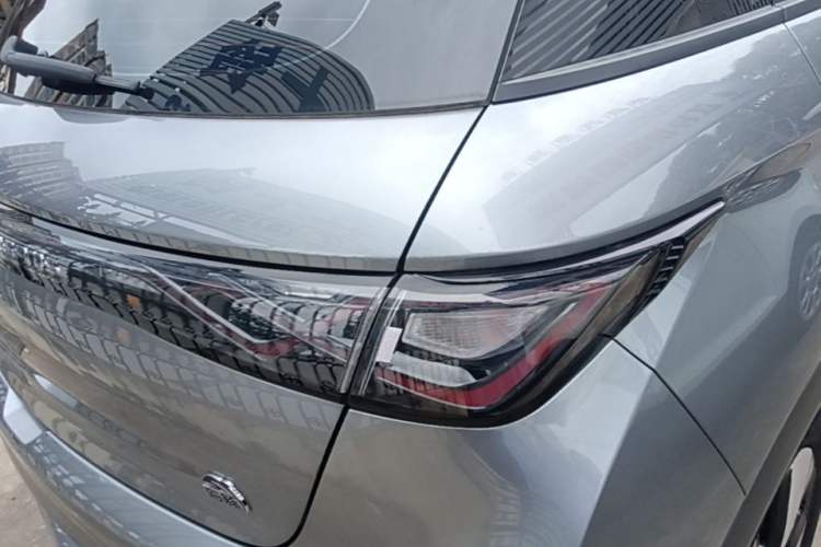 Used BYD Dolphin 2023 420 km Free Version Right Rear Taillight
