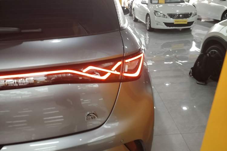 Used BYD Dolphin 2023 420 km Free Version Right Rear Taillight