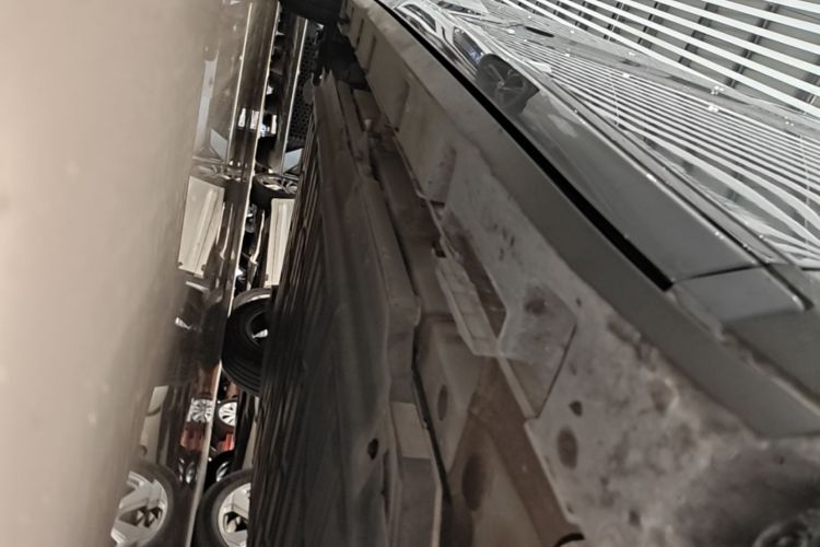 Used BYD Dolphin 2023 420 km Fashion Edition Right Side Sill
