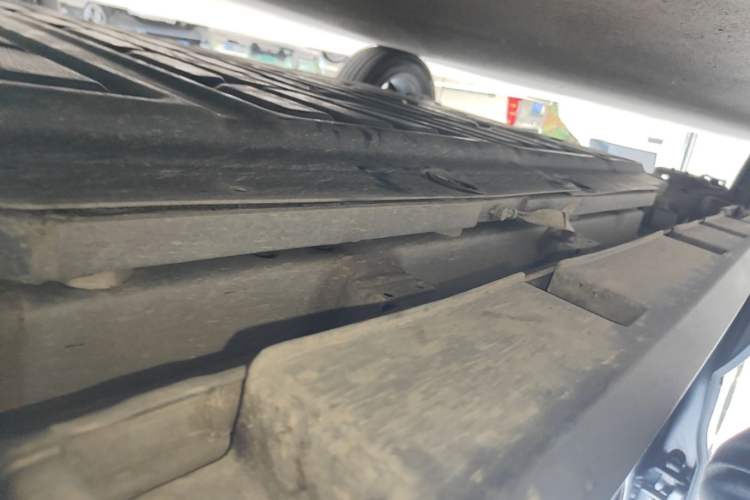 Used BYD Dolphin 2023 420 km Fashion Edition Right Side Sill