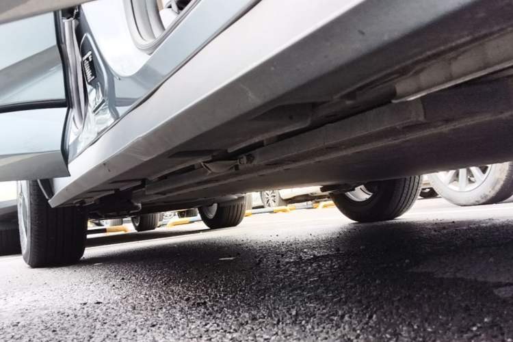 Used BYD Dolphin 2023 420 km Fashion Edition Right Side Sill