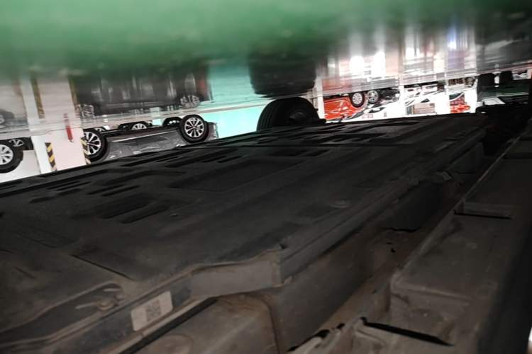 Used BYD Dolphin 2023 420 km Fashion Edition Right Side Sill