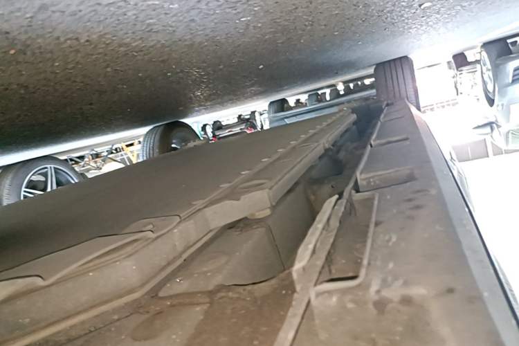 Used BYD Dolphin 2023 420 km Fashion Edition Right Side Sill