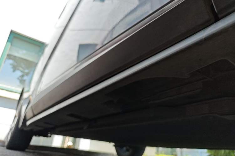Used BYD Dolphin 2023 401km Knight Edition Right Side Sill