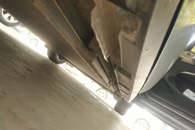 Used BYD Dolphin 2023 420 km Fashion Edition Right Side Sill