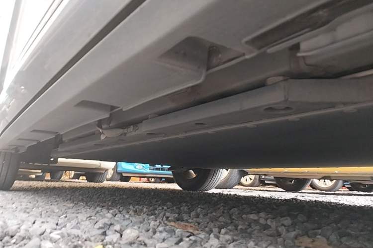Used BYD Dolphin 2023 420 km Fashion Edition Right Side Sill