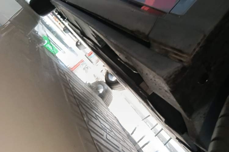 Used BYD Dolphin 2023 401km Knight Edition Right Side Sill