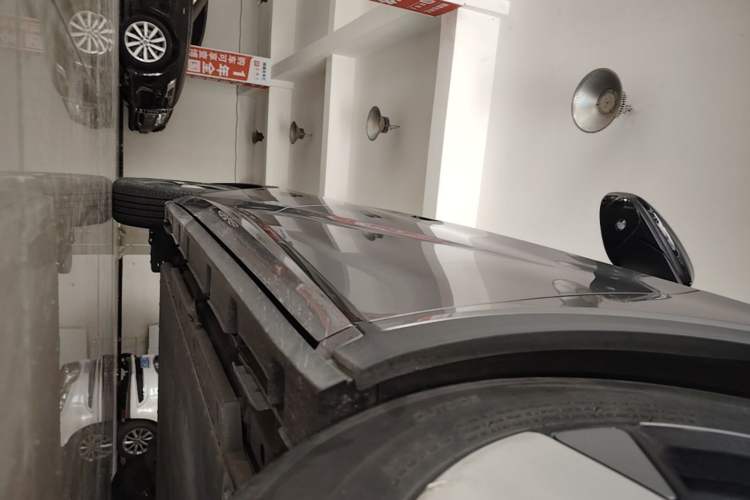 Used BYD Dolphin 2023 420 km Fashion Edition Right Side Sill