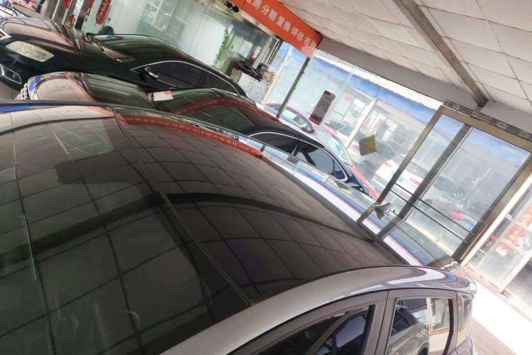 Used BYD Dolphin 2023 420 km Fashion Edition Roof