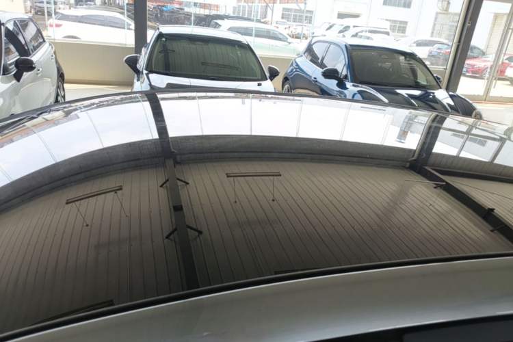 Used BYD Dolphin 2023 420 km Fashion Edition Roof