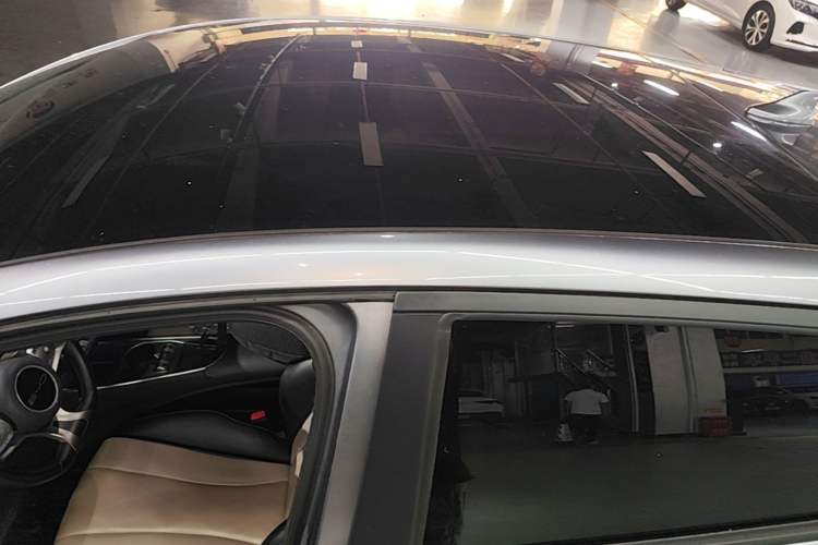 Used BYD Dolphin 2023 420 km Fashion Edition Roof