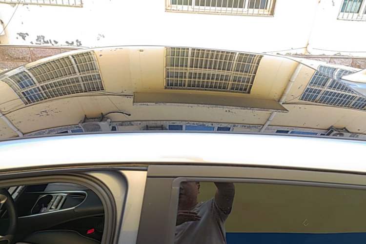 Used BYD Dolphin 2023 420 km Fashion Edition Roof