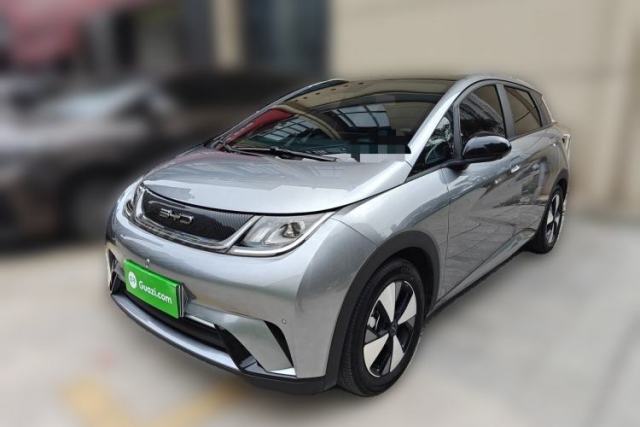 Used BYD Dolphin 2023 420 km Fashion Edition