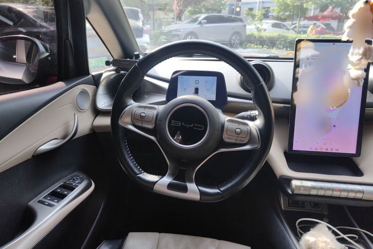Used BYD Dolphin 2023 420 km Fashion Edition Steering Wheel