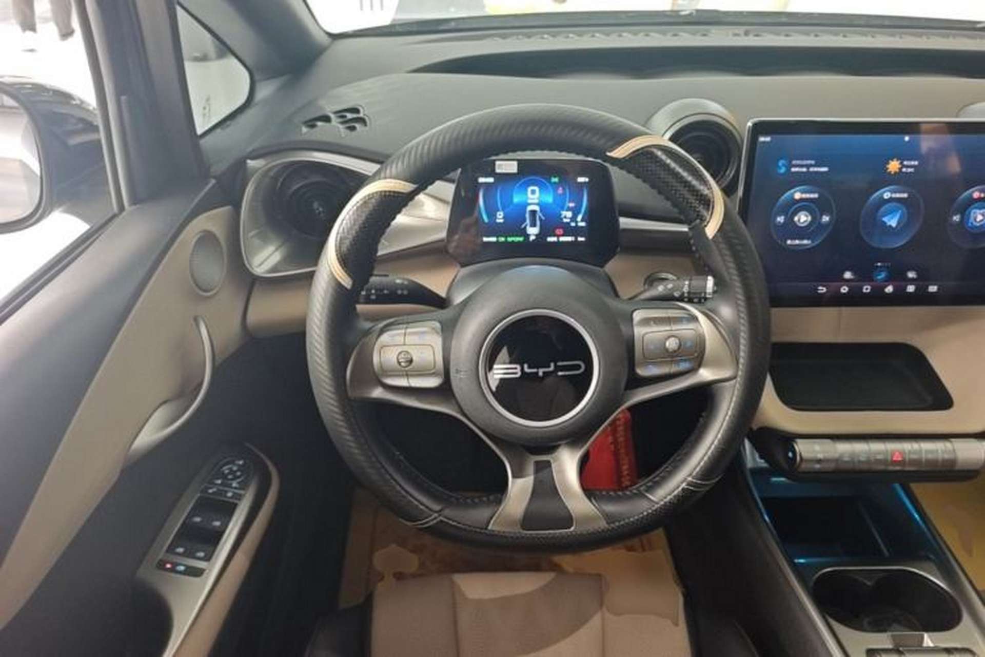 Used BYD Dolphin 2023 420 km Fashion Edition Steering Wheel