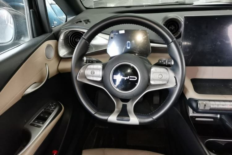 Used BYD Dolphin 2023 420 km Fashion Edition Steering Wheel