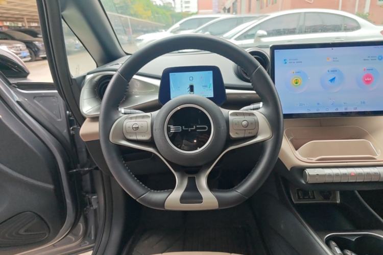 Used BYD Dolphin 2023 420 km Fashion Edition Steering Wheel