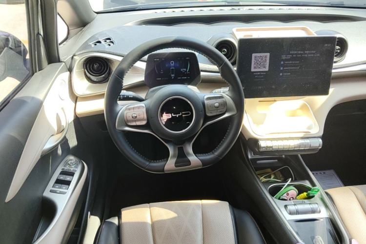 Used BYD Dolphin 2023 420 km Fashion Edition Steering Wheel