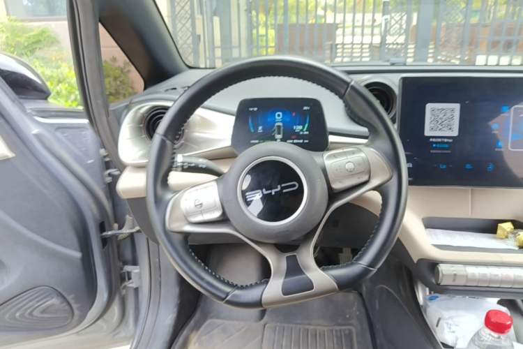 Used BYD Dolphin 2023 420 km Fashion Edition Steering Wheel